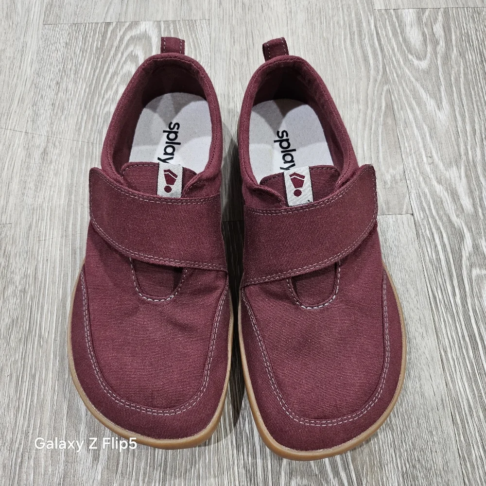 Women’s Casual Velcro Canvas Slip-On Shoe - Burgundy - Picture 2 of 10